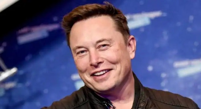 Elon Musk,  dünyanın en zengini  unvanını geri aldı