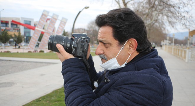 Emekli oldu, çocukluk hayali fotoğrafçılığa başladı