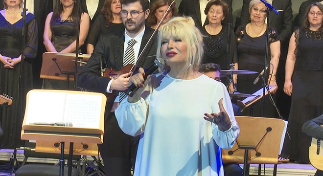 Emel Sayın'ın duygusal anları