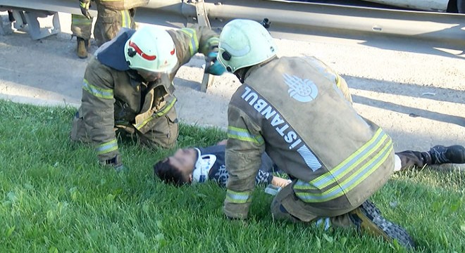 Emniyet şeridinde can pazarı : 11 yaralı
