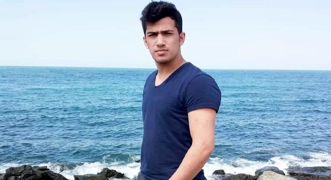 Emre, babası gibi çalıştığı inşattan düşerek yaşamını yitirdi