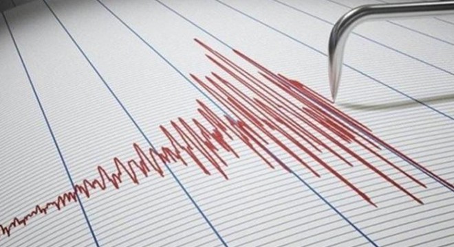 Endonezya’da 6.2 büyüklüğünde deprem