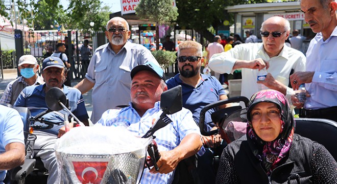 Engelli çiftin lunaparka alınmamasına tepki