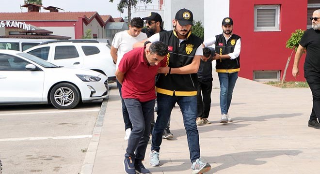 Eniştesini, ailesine küfrettiği için öldürmüş