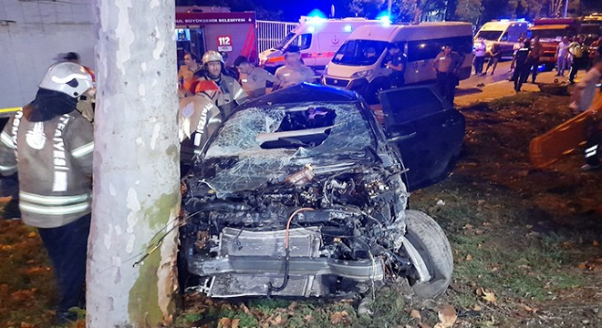 Esenler'de TEM Bağlantı Yolu'nda kaza