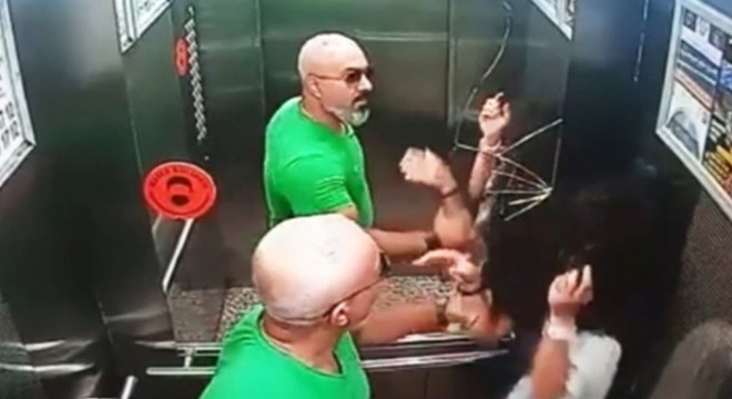Esenyurt'ta kızını döven baba gözaltına alındı