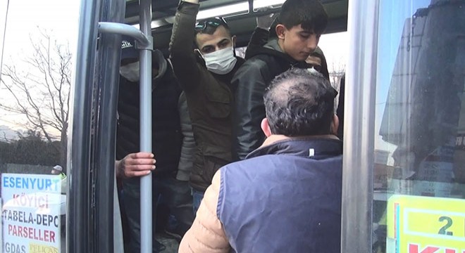 Esenyurt'ta minibüslerde şaşırtan görüntü