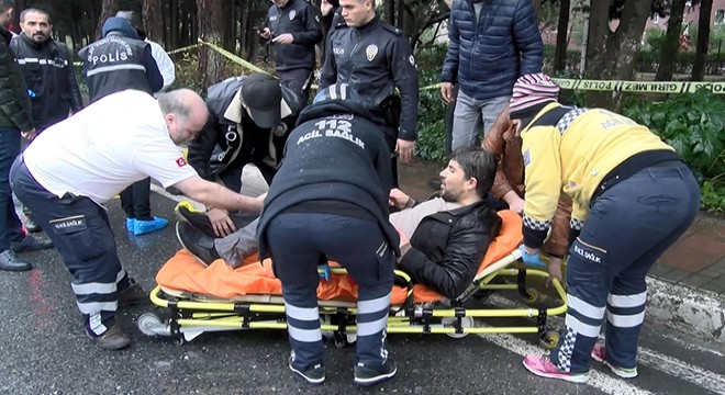 Esenyurt'ta otomobilin çarptığı yaşlı çift yaralandı