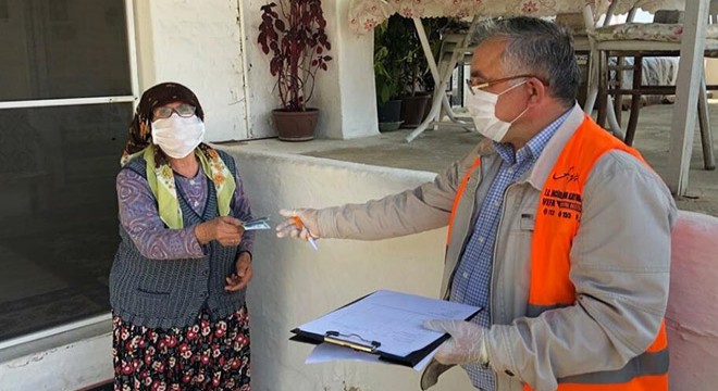Eşinden kalan emekli maaşını bağışladı