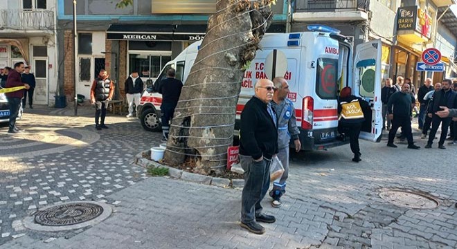 Eşini çalıştığı iş yerinde av tüfeğiyle öldürdü