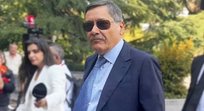 Eski ABB Başkanı Gökçek, şüpheli sıfatıyla adliyede