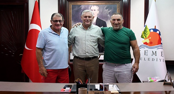Eski başhpehlivanlar Kemer'de