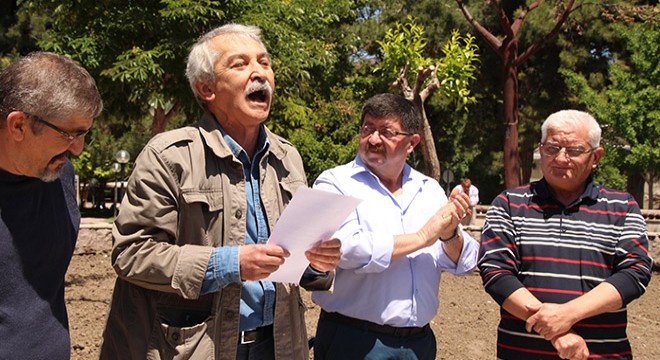 Eski valiye hakaretten ceza aldı