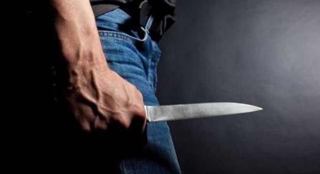 Eski eşi ile yanındaki kişiyi bıçakla yaralayan şüpheli tutuklandı