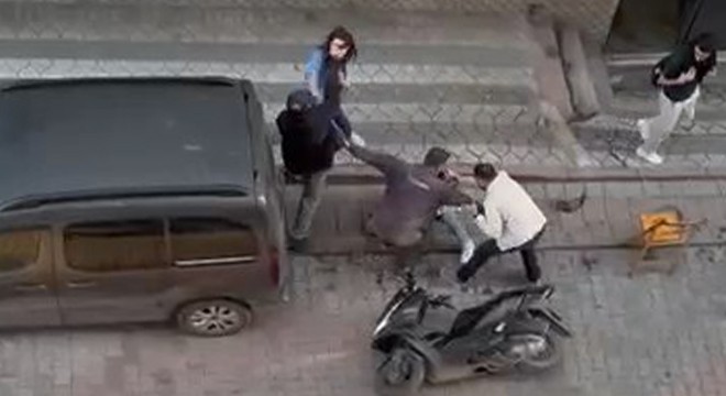 Eski sevgili kabusu ! Bir çift sokak ortasında darbedildi