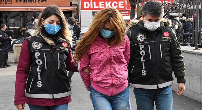 Eskişehir’de uyuşturucu operasyonu: 5 gözaltı