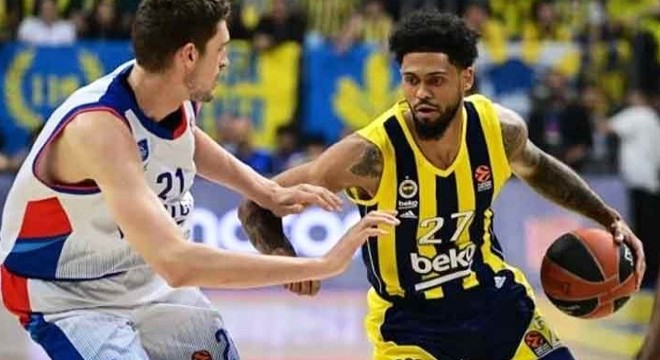 Euroleague de Türk derbisi Anadolu Efes in