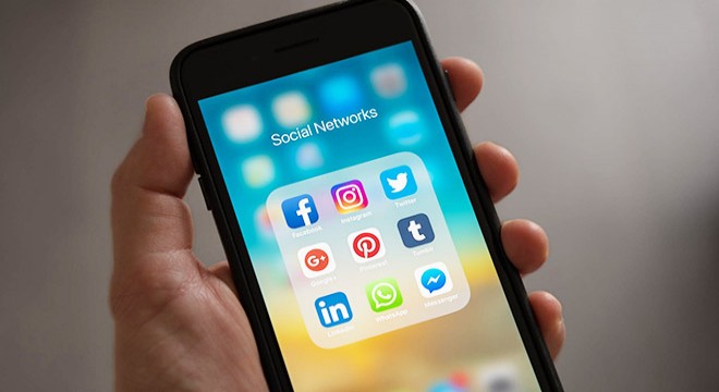 Ev kadınları internet bağımlısı oldu