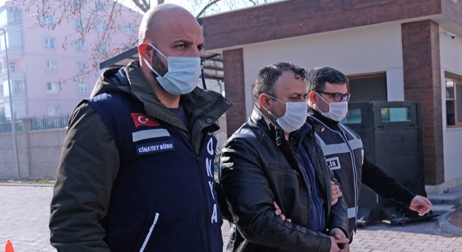 Ev önünde çifte cinayette 'yasak aşk' iddiası