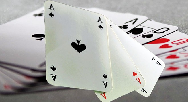 Evde kumar oynayan 15 kişiye, 68 bin 775 lira ceza