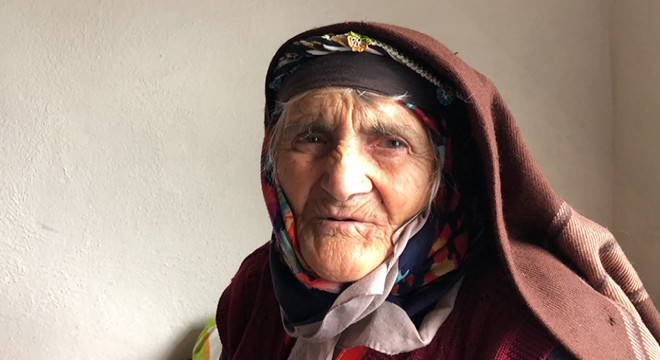 Evdeki Selminaz Nine'den maniler