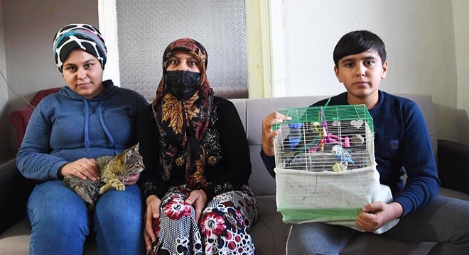 Evi yanan aileye yardım eli uzandı