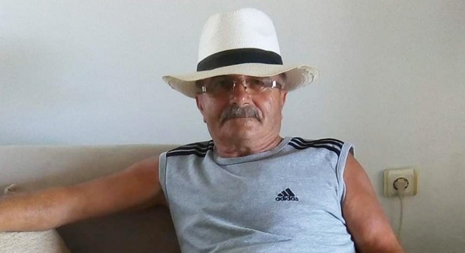 Evinde merdivenden düşüp öldü