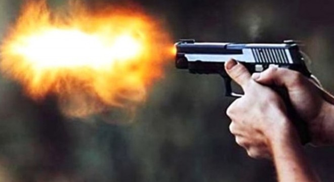 Evinden çevreye silahla ateş açan şüpheliye gözaltı
