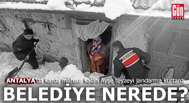 Evinin girişi karla kapanan kadını jandarma kurtardı