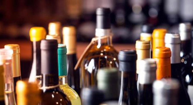 Evlere alkollü içecek servisi yapan market çalışanına ceza