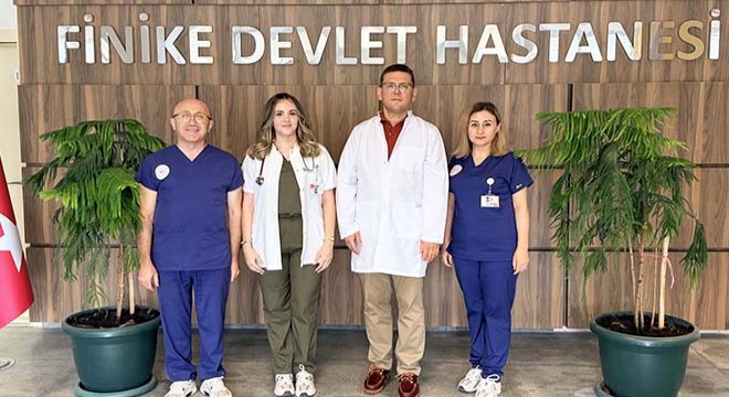 Eylül, anne- babasının görev yaptığı hastaneye doktor oldu