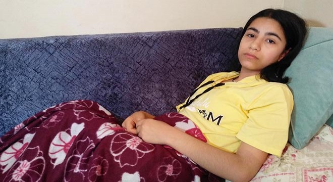 Ezel'in isyanı: Herkes geziyor, evde mağdur olan ben oluyorum