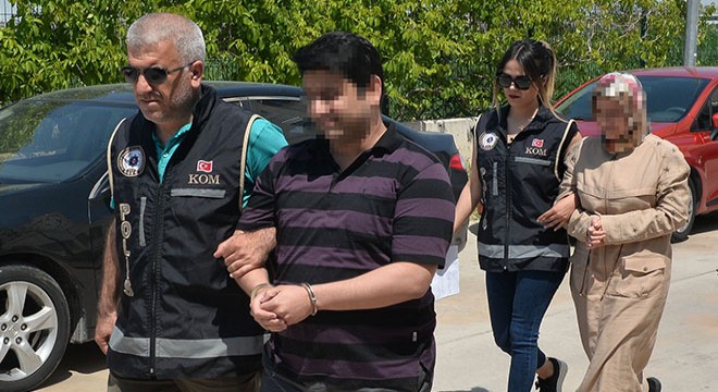 FETÖ'den aranan çift, gaybubet evinde yakalandı