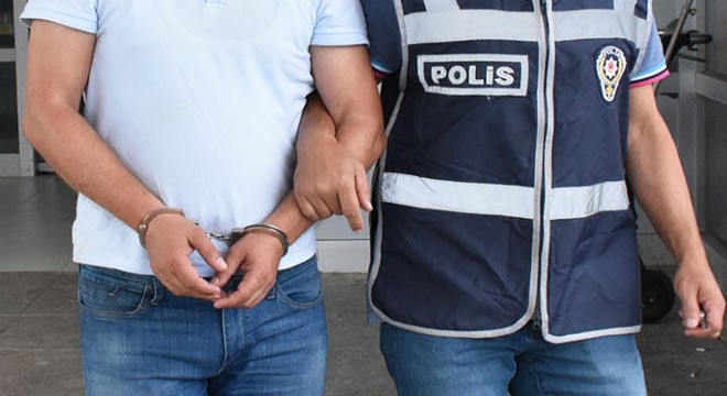 FETÖ'nün gaybubet evlerine operasyon: 25 gözaltı