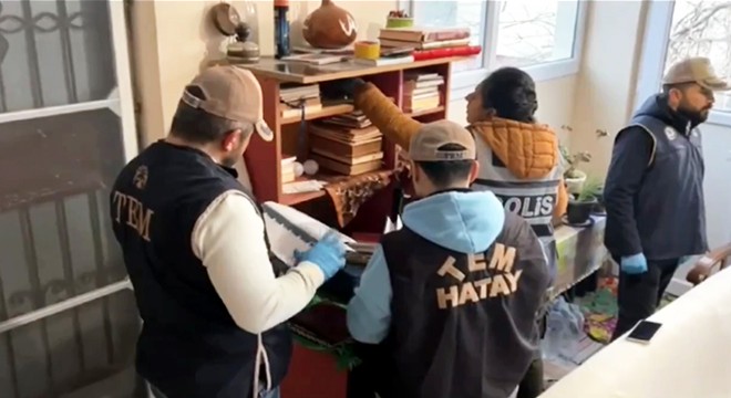 FETÖ üyelerine 12 ilde 'Kıskaç-3' operasyonları; 38 gözaltı