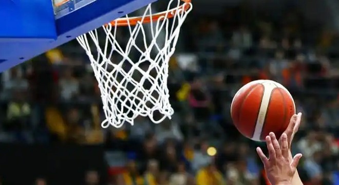 FIBA, Rusya yı 2024 Olimpiyat Elemeleri nden men etti