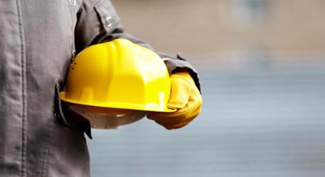 Fabrikanın terasından düşen işçi öldü