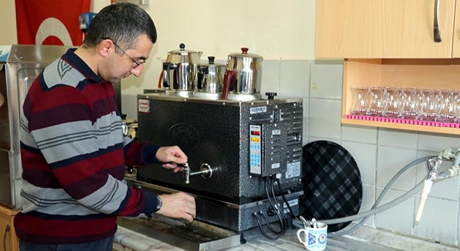 Fakültede çaycı, yüksekokulda öğrenci