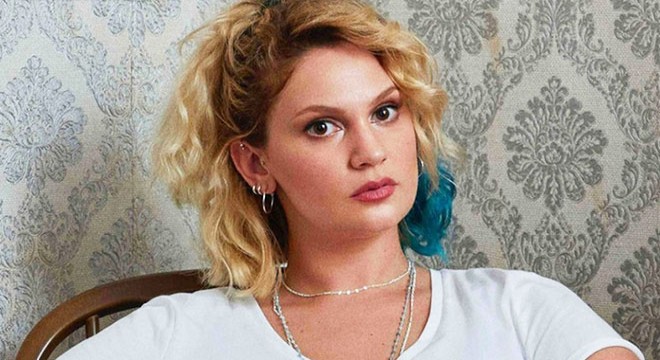 Farah Zeynep Abdullah a para cezası