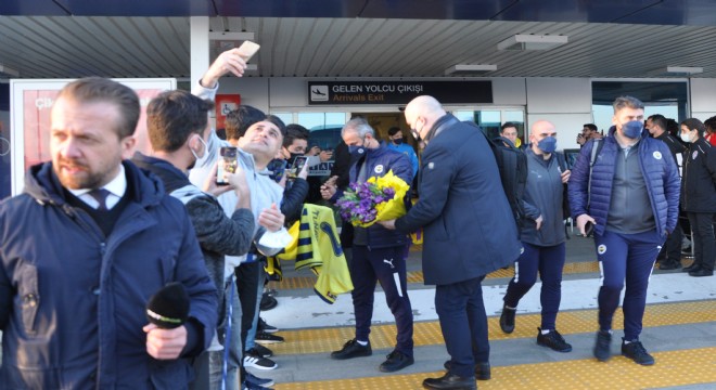 Fenerbahçe, Alanya ya geldi