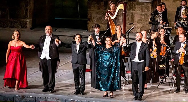 Festival muhteşem konserle sona erdi