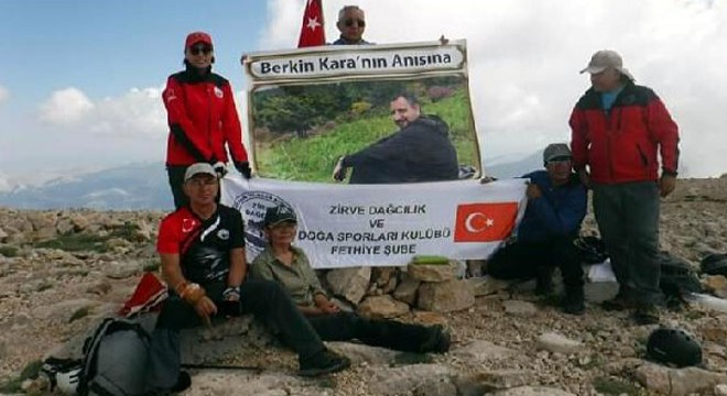 Fethiye'de Berkin Kara anısına zirve tırmanışı
