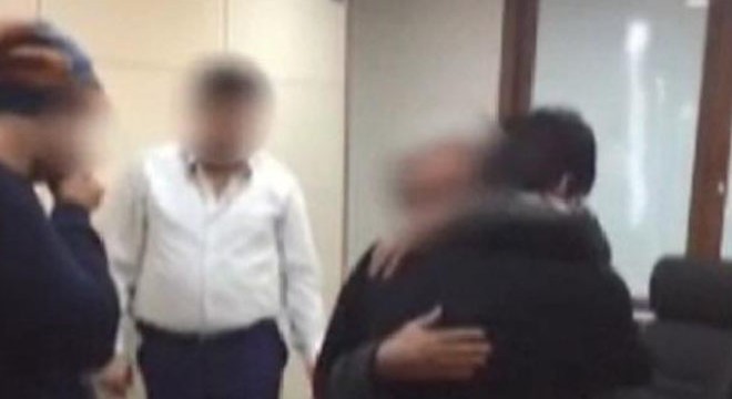 Fidyecilerin "Parmağını kestik, başını da keseriz" oyunu