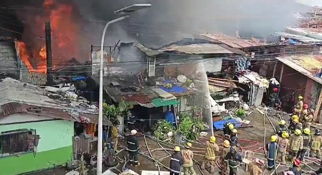 Filipinler de yangın: Üçüncü alarm seviyesine geçildi