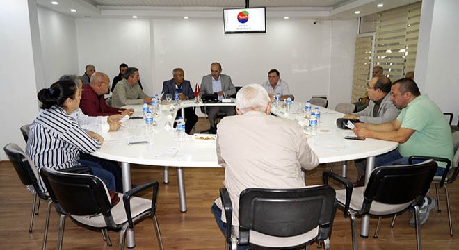 Finike Belediye meclis toplantısı yapıldı