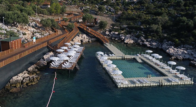 Finike Kadınlar Plajı'na ilgi