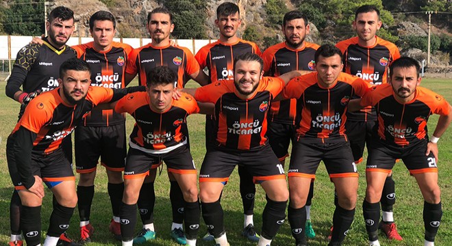 Finike 5 golle ligde kaldı