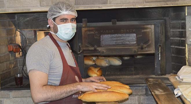 Fırıncıdan ihtiyaç sahiplerine ücretsiz ekmek