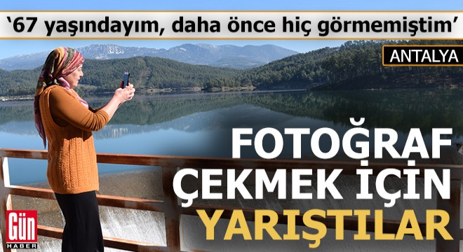 Fotoğraf çekmek için yarıştılar