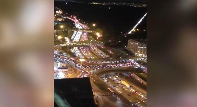 Fransa’da trafikteki OHAL yoğunluğu drone la görüntülendi